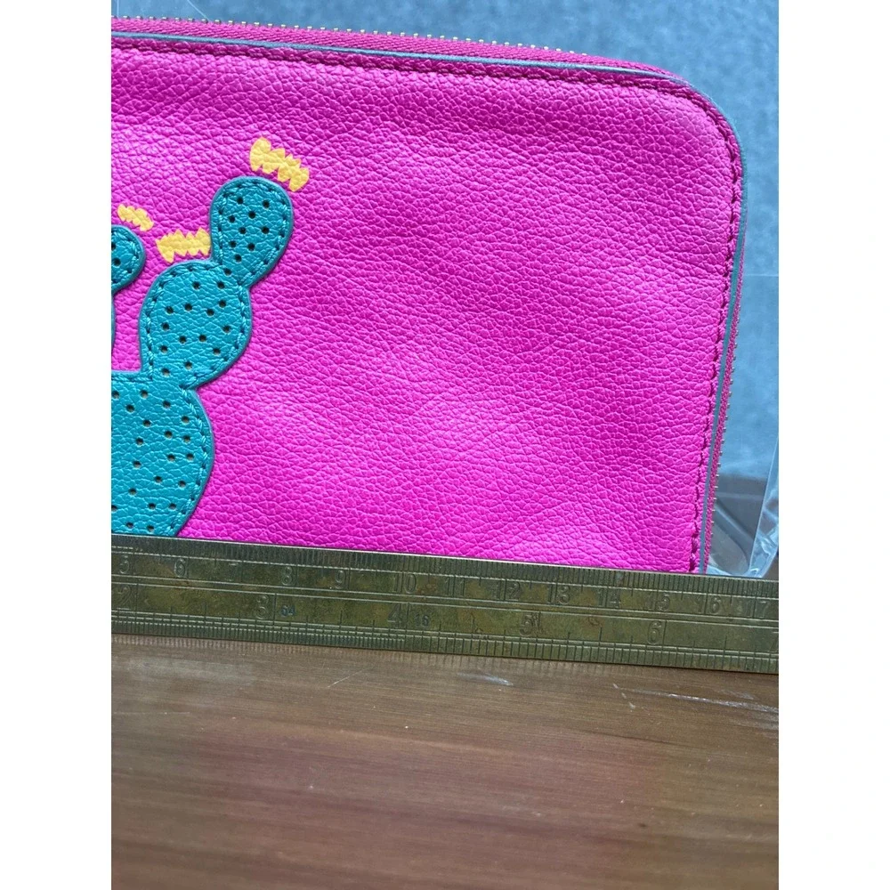 Fossil Pink Pebbled Leather Cactus Applique L-Zip Wristlet Pouch SWL1781